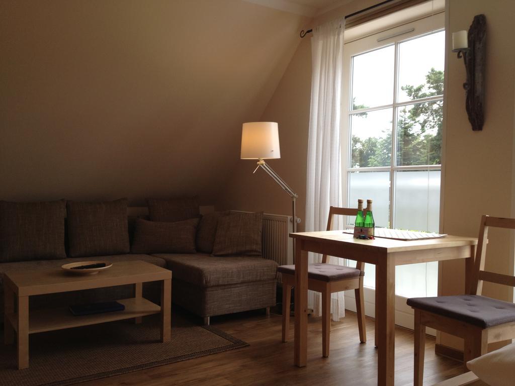 Haus Stoertebeker Appartements - Hotel Garni, Seebad Lubmin Habitación foto