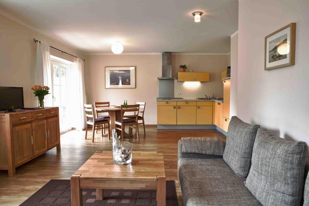 Haus Stoertebeker Appartements - Hotel Garni, Seebad Lubmin Habitación foto