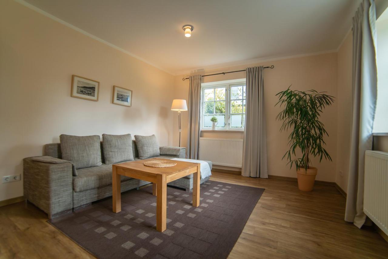 Haus Stoertebeker Appartements - Hotel Garni, Seebad Lubmin Exterior foto