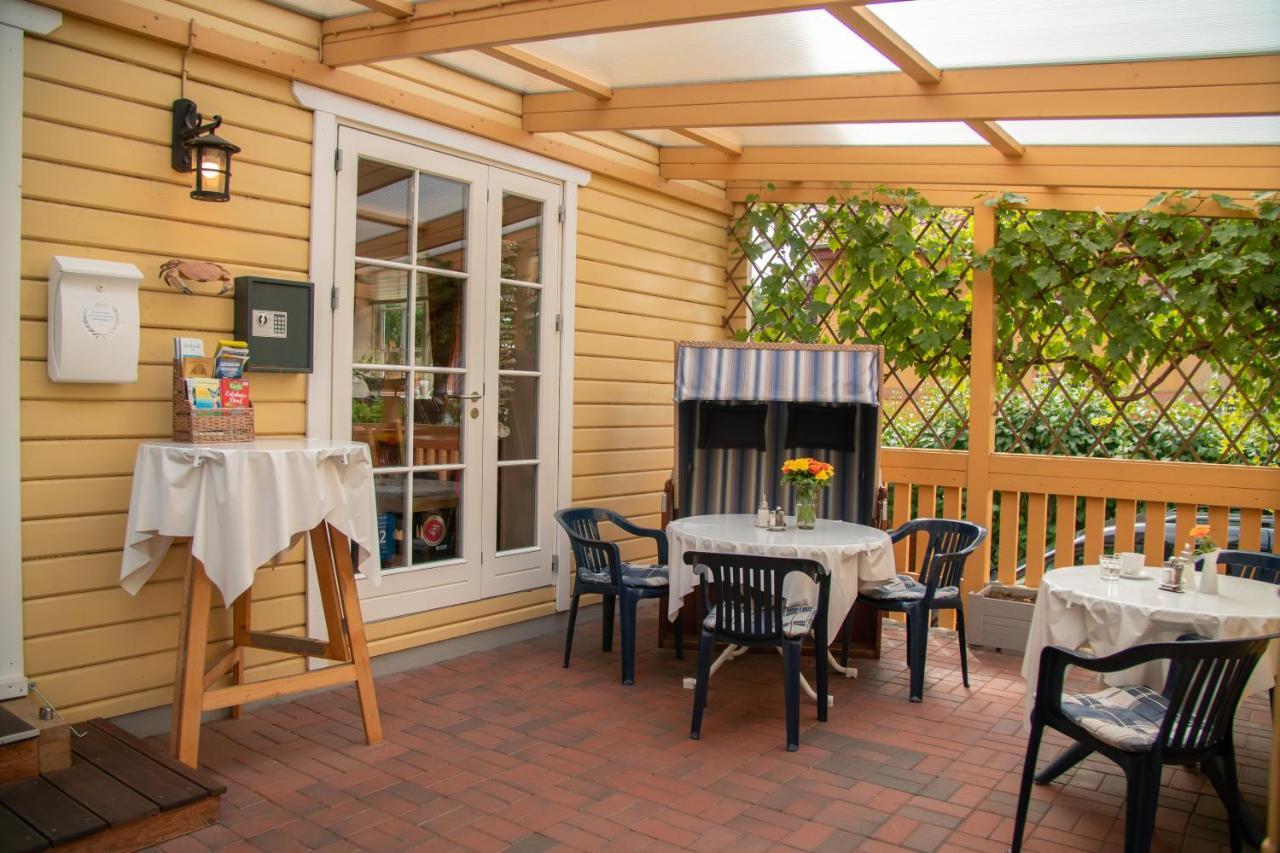 Haus Stoertebeker Appartements - Hotel Garni, Seebad Lubmin Exterior foto